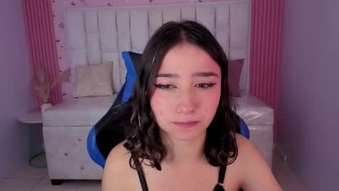 venuss online show from April 1, 3:18 am