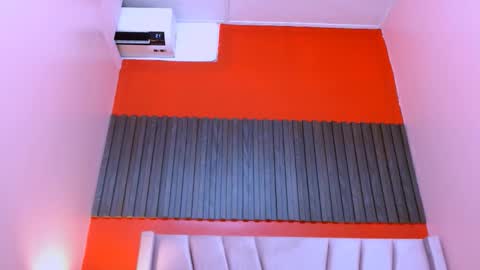 Veronica Robles online show from March 16, 7:07 pm