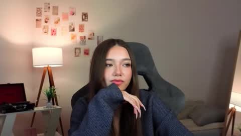 Rachel online show from December 17, 8:46 pm