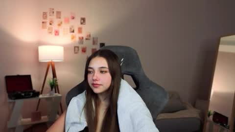 Rachel online show from December 14, 8:25 pm