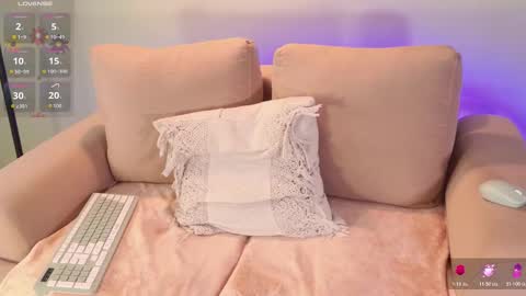 Amy online show from March 13, 7:04 pm