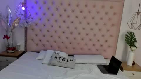 victoria_kitt online show from June 14, 2:24 am