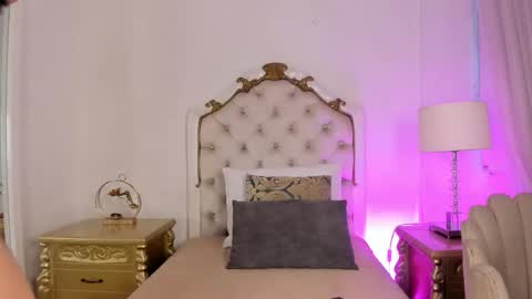 victoria  online show from March 13, 11:33 am