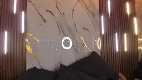 Victoria  online show from April 10, 10:16 pm