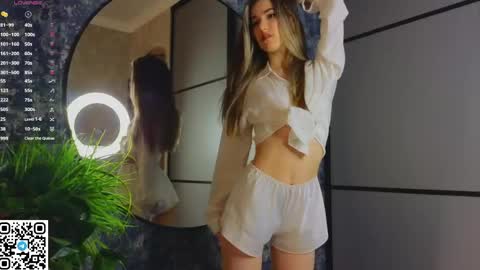 victoriahouston online show from April 12, 6:27 am