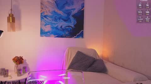 Maria Victoria online show from April 11, 11:25 am