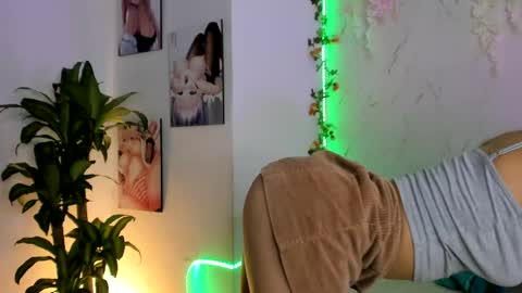 victoriasmithtv online show from May 20, 1:13 am