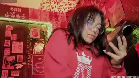victoriia_thompson online show from August 3, 9:04 am