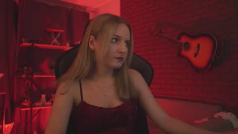 violamore online show from July 8, 7:38 pm
