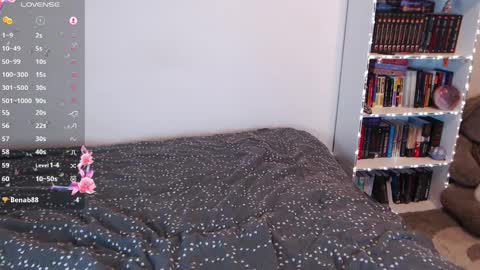 Viola online show from April 1, 1:41 pm