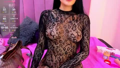 violet online show from March 30, 1:11 pm