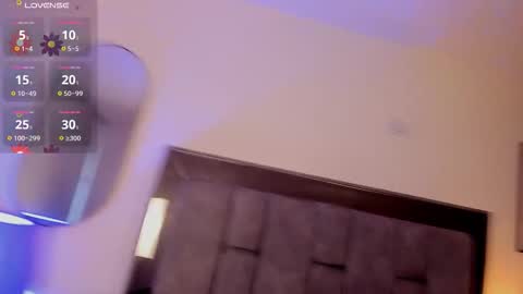 Violet Nova online show from March 25, 11:35 am