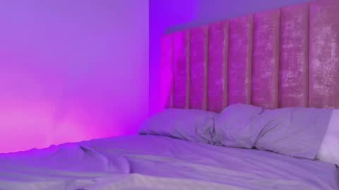 violeta  online show from March 4, 9:32 pm