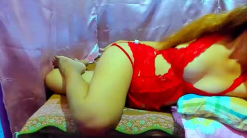 Livia help get 100 likes online show from April 12, 6:33 pm