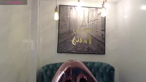 Violetta  online show from February 15, 3:06 pm