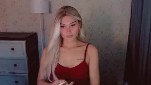 Pearl online show from March 26, 6:04 am