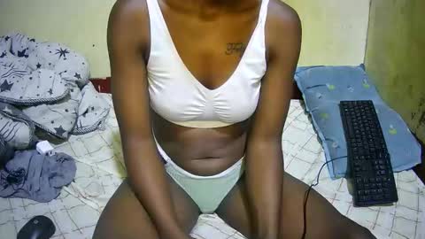 viva_sweet online show from May 1, 9:07 pm