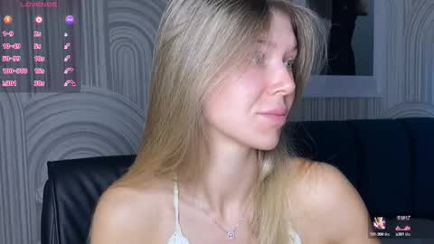 Vivian Evans online show from September 16, 1:13 am