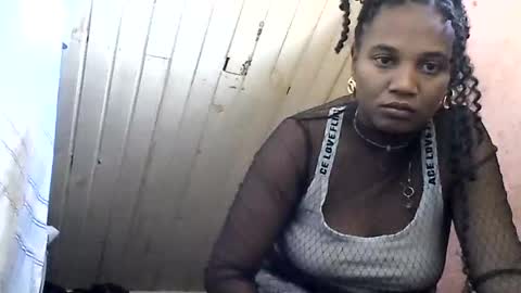 viviola9794 online show from June 10, 11:31 am