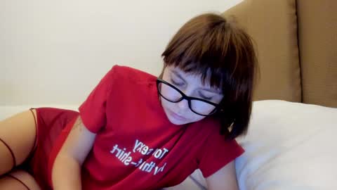 June online show from January 22, 9:22 pm