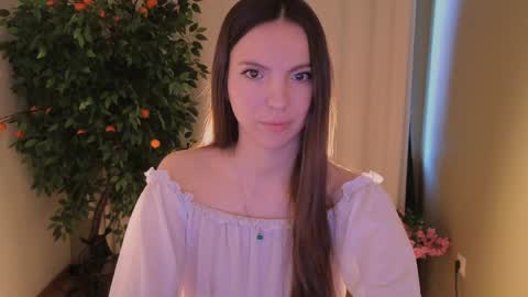 wednesday_evans online show from June 2, 4:57 am