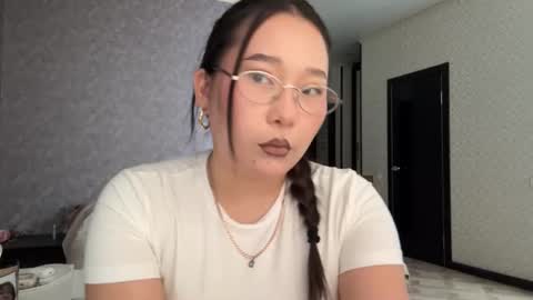 Daisy online show from July 20, 10:39 am