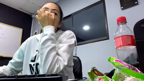 Wendy online show from January 16, 7:07 am