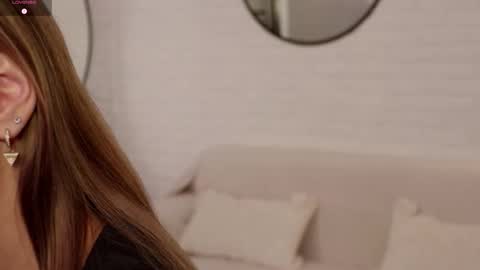 Im Wendy online show from November 3, 9:19 pm