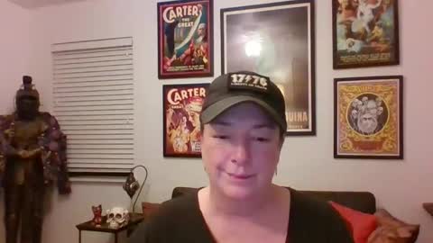 WendyCU online show from April 9, 4:48 am