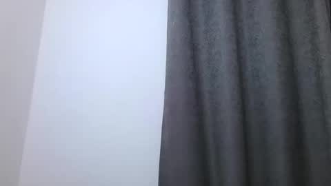 wet_pussieyy online show from March 13, 1:07 am