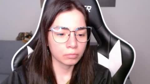 Alex online show from April 10, 3:34 am