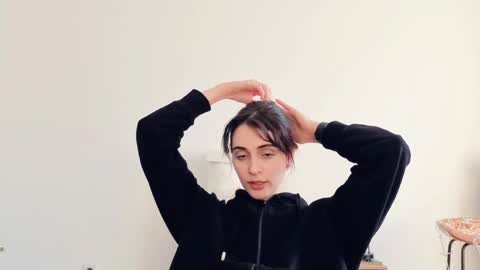 Stia online show from April 6, 4:46 am