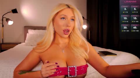 Liza online show from April 12, 2:14 am