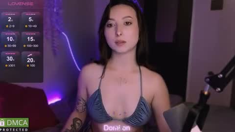 Sue online show from June 23, 3:26 am