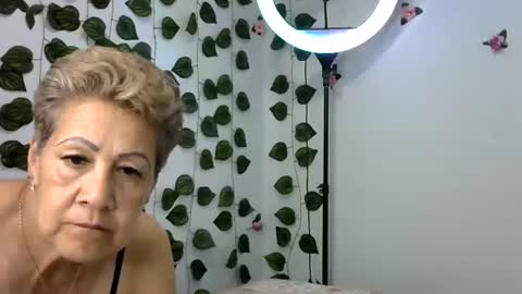 xcarlotax online show from July 14, 1:39 am