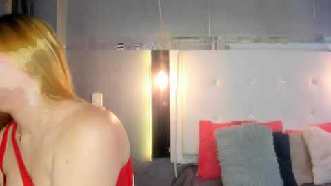   ximena  online show from April 6, 1:12 pm