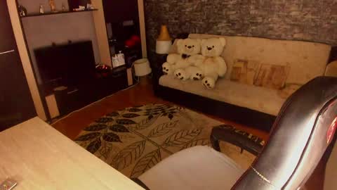 Lara online show from March 26, 10:11 pm