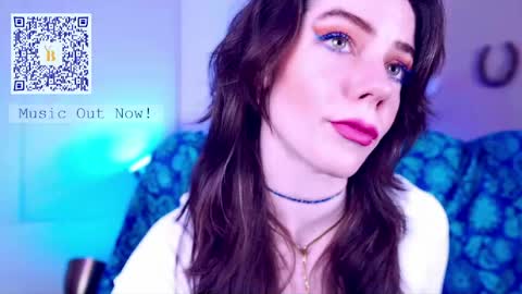 Bella Bondai online show from April 17, 11:18 pm