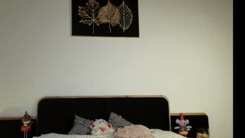 Cherry online show from March 18, 7:24 am