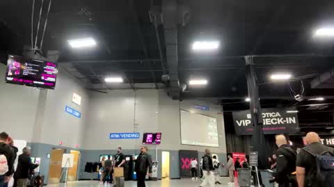 xpbunni online show from October 25, 8:15 pm