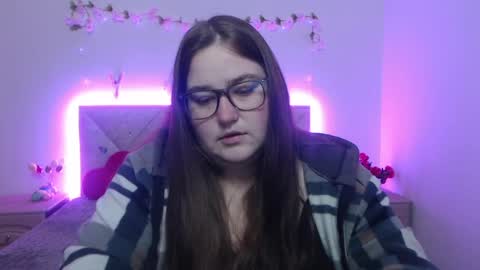 xx daniella xx online show from April 16, 6:35 am