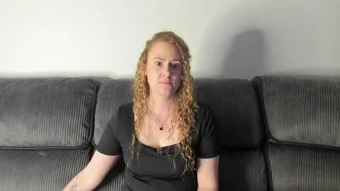 Misty online show from April 9, 8:03 pm