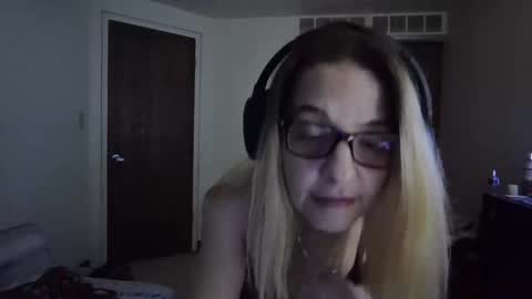 Xxxpixiefeet85 online show from February 12, 5:09 am