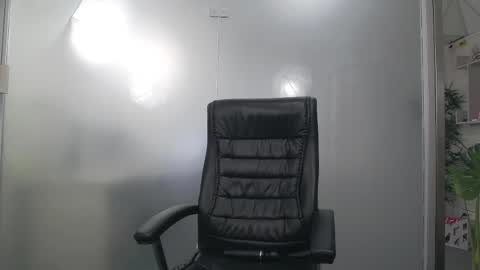 Yara online show from April 10, 6:30 am