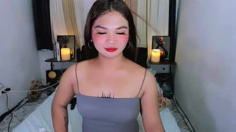 yhanna_08 online show from June 12, 10:34 am