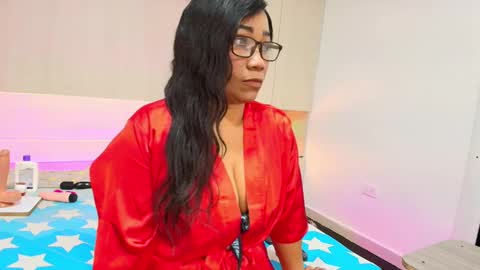 Yasmin online show from March 5, 4:02 am