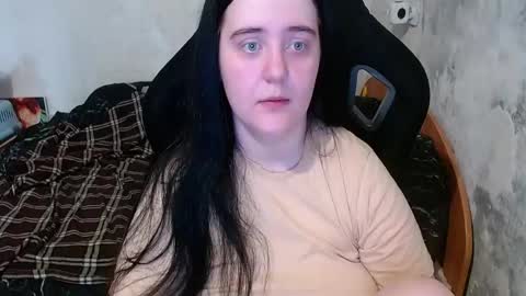 your_8a8y online show from May 27, 3:31 pm
