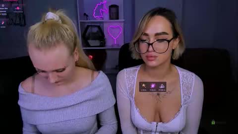 your bunny12 online show from November 24, 3:58 pm