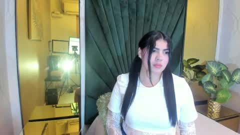 VIOLETA online show from May 27, 3:03 am