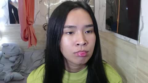 your_twinkletoes18 online show from March 4, 9:43 pm